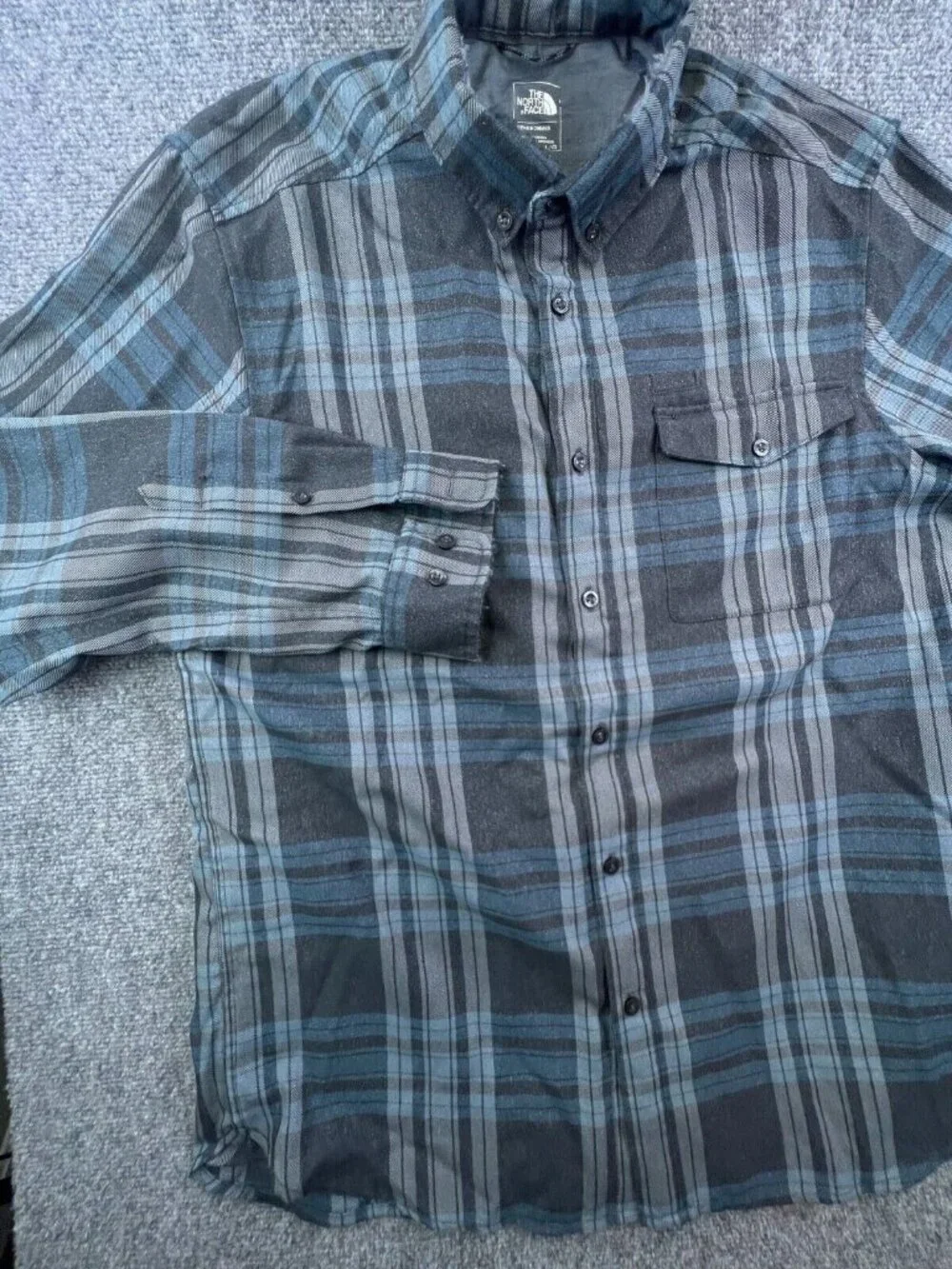 The North Face Adult Men's Large Multicolored Plaid Button Up Long Sleeve Shirt